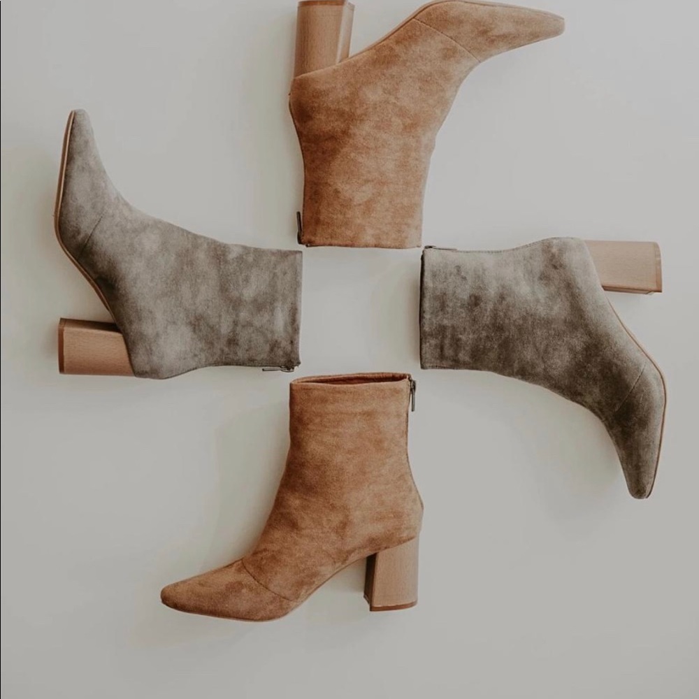 🌿✨ Grey Fall Ankle Booties